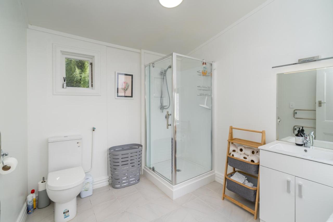 Magic In Mornington Apartment Dunedin Exterior photo